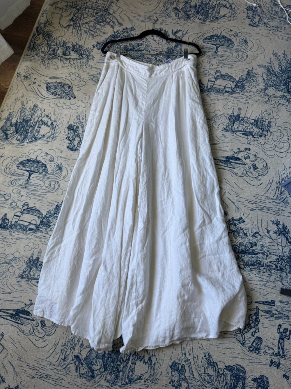 Banana Republic Flared Linen Pant